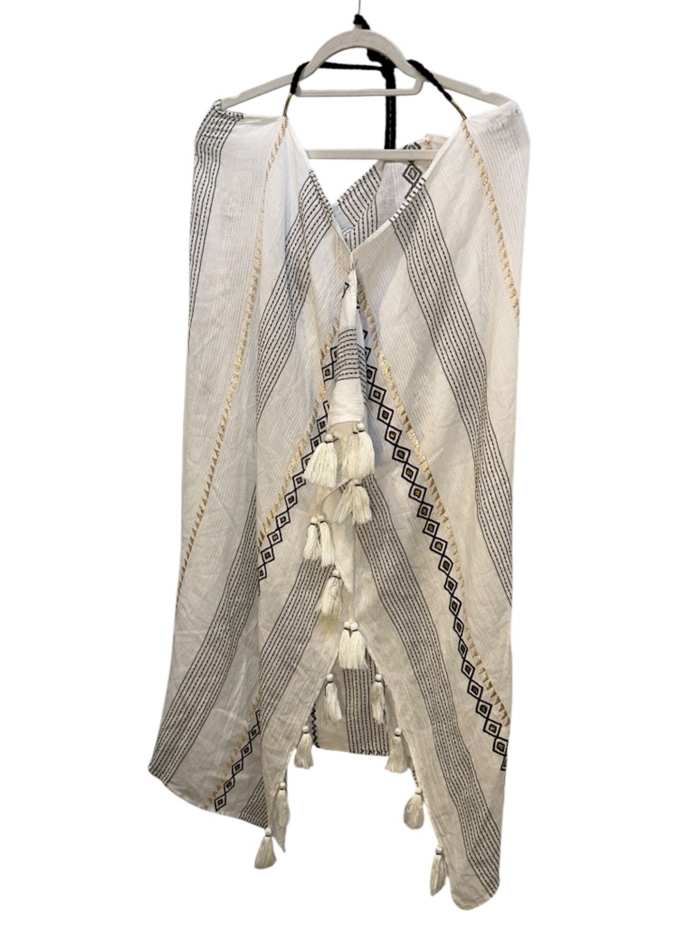 Nibi MTK The Hamptons Montaul black white Handkerchief tassel trim cover up top